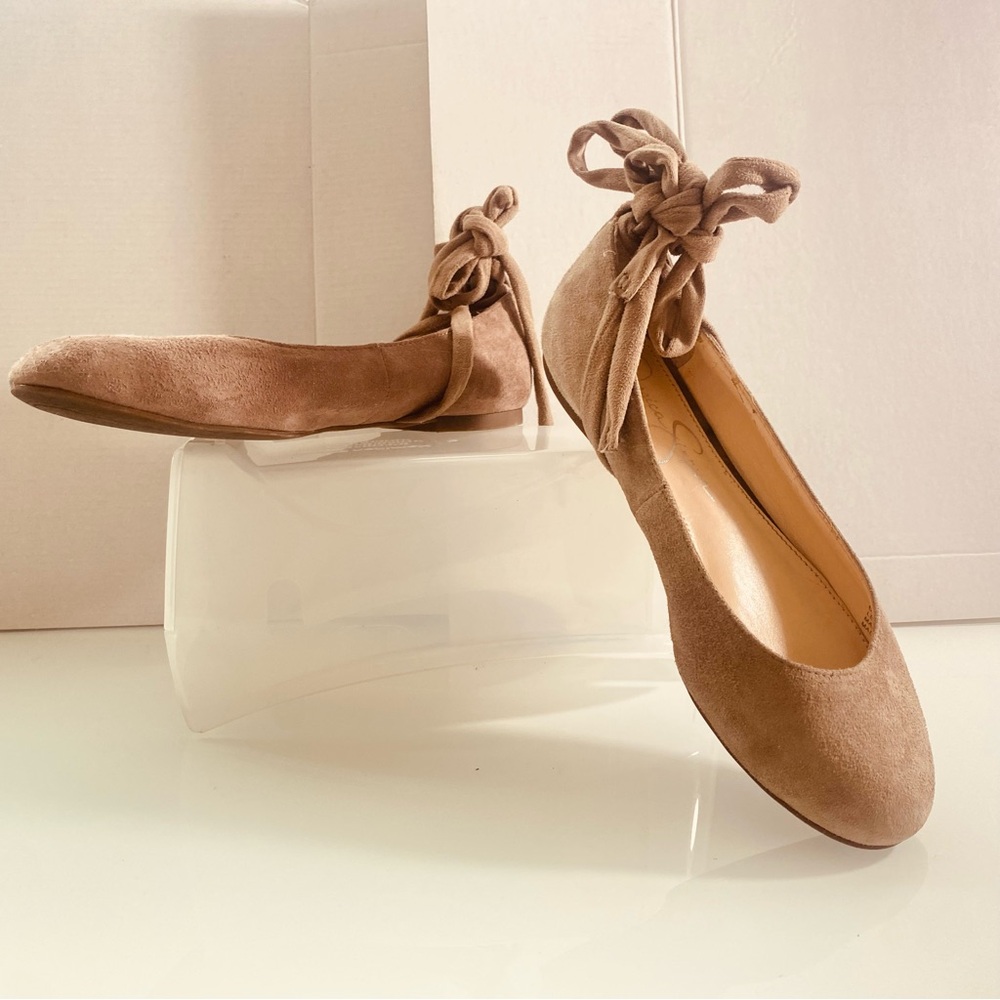 Jessica Simpson Tan Suede Ballet Flats Size 61/2M Straps Comfy Round Toe Ballet - Picture 2 of 12